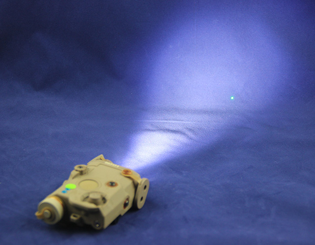 AN/PEQ-15 Green Laser White LED Flashlight Torch IR illuminator
